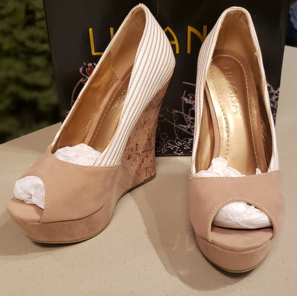 Liliana Mallika-22 Beige Wedge Heels Size 7 - Picture 4 of 4